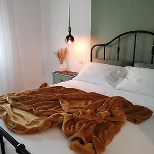 Casa Tulu Bed & Breakfast